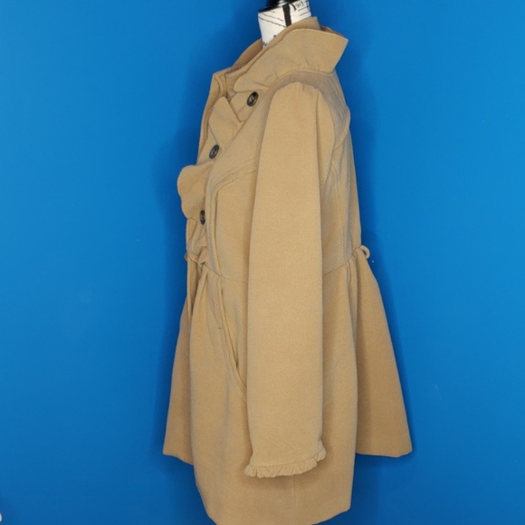 EUC JOLT Tan Ruffled Vintage Inspired Overcoat - Picture 5 of 8